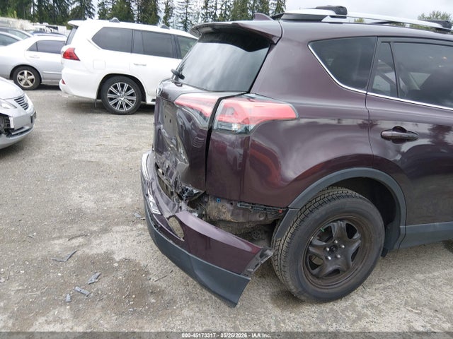 2T3BFREVXHW545372 Toyota RAV4 LE