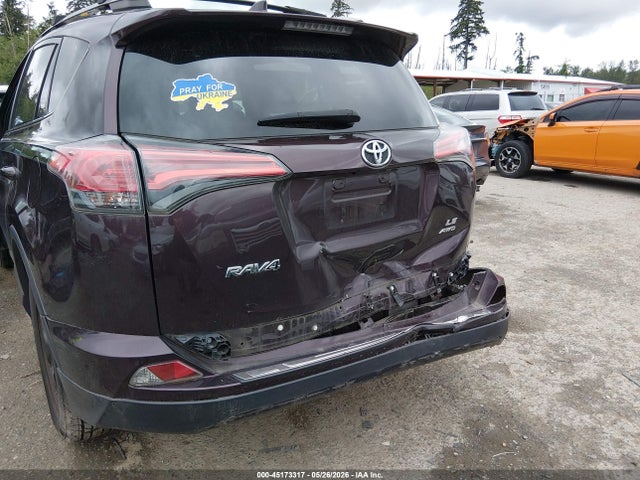 2T3BFREVXHW545372 Toyota RAV4 LE