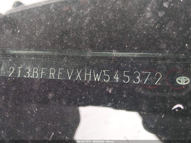 2T3BFREVXHW545372 Toyota RAV4 LE