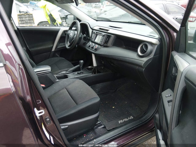 2T3BFREVXHW545372 Toyota RAV4 LE