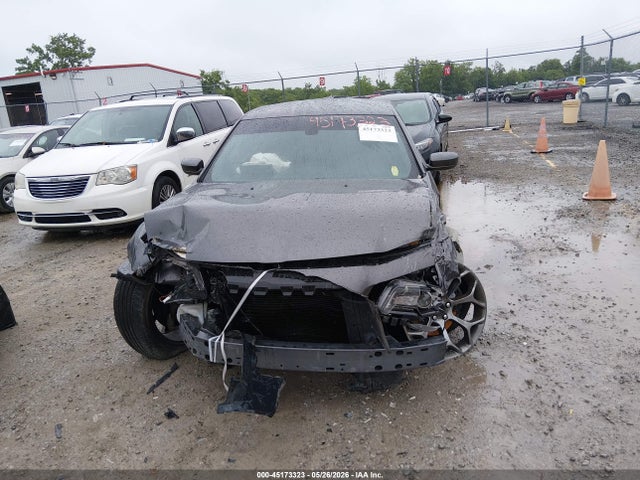 45173323 :رقم المزاد ، 2C3CCABGXGH294943 vin ، 2016 Chrysler 300 300s مزاد بيع