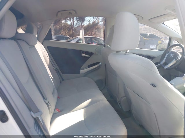 45173339 :رقم المزاد ، JTDKN3DU5B1392530 vin ، 2011 Toyota Prius Three مزاد بيع
