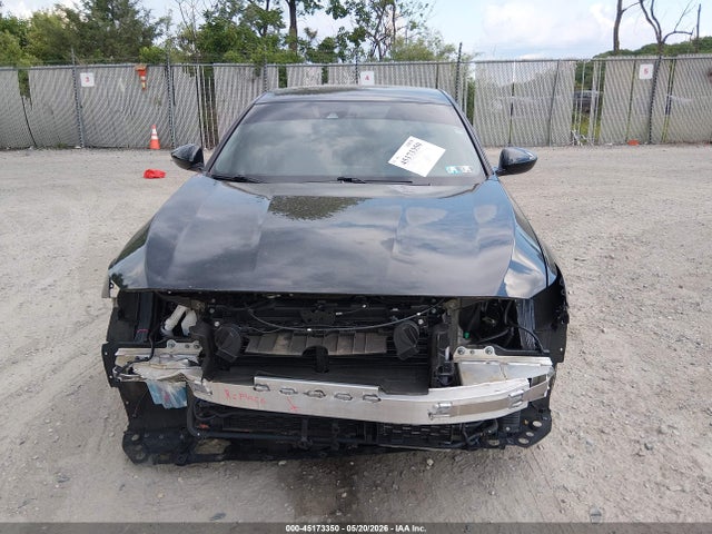 2022 Honda Accord Hybrid Sport მანქანა იყიდება აუქციონზე, vin: 1HGCV3F22NA041905, აუქციონის ნომერი: 45173350
