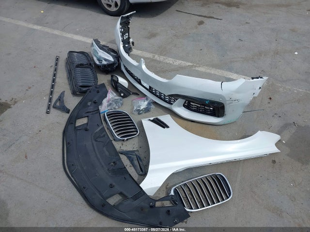 BMW 750i 2019 WBA7F0C5XKGM26015 Image 12