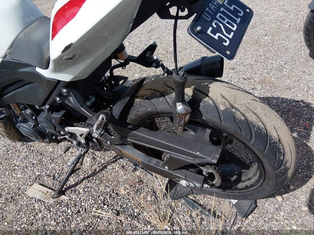 Kawasaki Er400 D 2023 JKAERKD15PDAN7966 Image 17