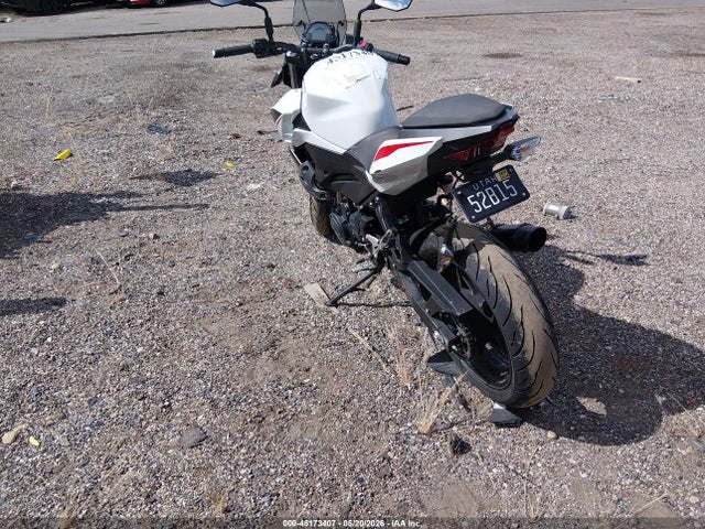 Kawasaki Er400 D 2023 JKAERKD15PDAN7966 Image 3