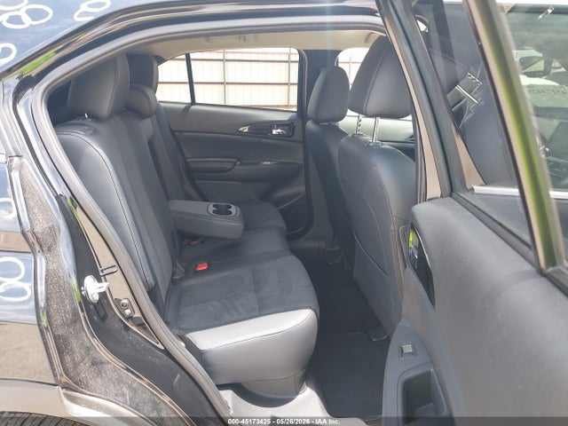 Продаж на аукціоні авто 2026 Mitsubishi Eclipse Cross Black Edition S-awc/se S-awc/sel S-awc, vin: JA4ATWAAXTZ006761, номер лоту: 45173425