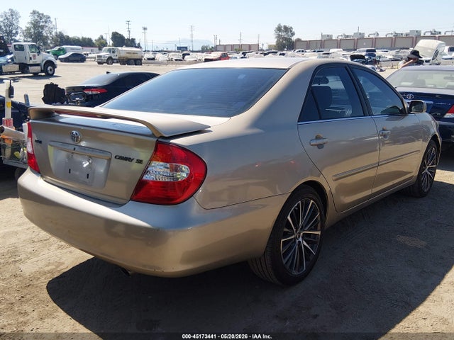 2002 Toyota Camry Se მანქანა იყიდება აუქციონზე, vin: JTDBE32K020074810, აუქციონის ნომერი: 45173441