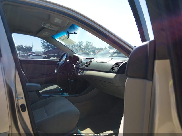 2002 Toyota Camry Se მანქანა იყიდება აუქციონზე, vin: JTDBE32K020074810, აუქციონის ნომერი: 45173441