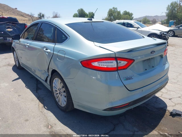 3FA6P0SU5ER329926 Ford Fusion Energi Titanium