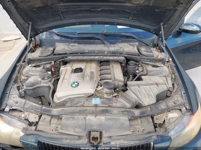 2006 Bmw 325i მანქანა იყიდება აუქციონზე, vin: WBAVB13516PT09096, აუქციონის ნომერი: 45173532