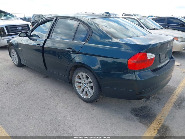 2006 Bmw 325i მანქანა იყიდება აუქციონზე, vin: WBAVB13516PT09096, აუქციონის ნომერი: 45173532
