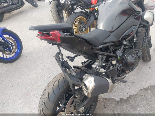 45173540 :رقم المزاد ، ML5ZRDS12SDA00522 vin ، 2025 Kawasaki Zr900 S مزاد بيع
