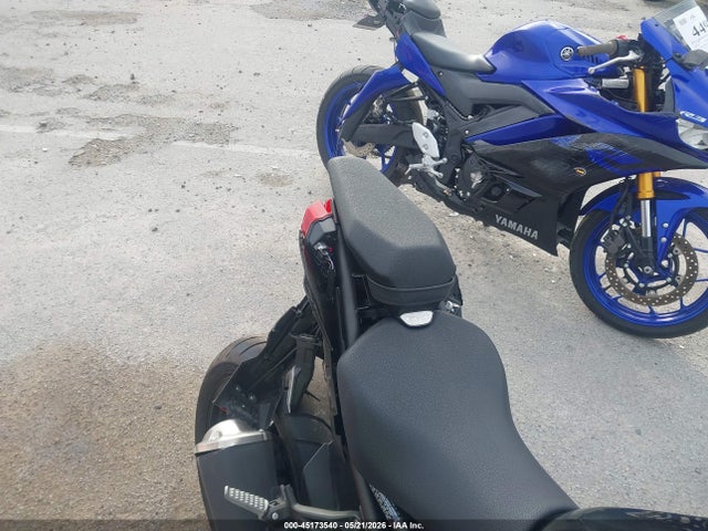 45173540 :رقم المزاد ، ML5ZRDS12SDA00522 vin ، 2025 Kawasaki Zr900 S مزاد بيع