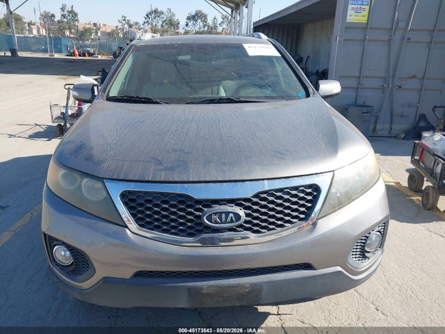 2011 Kia Sorento Lx მანქანა იყიდება აუქციონზე, vin: 5XYKT4A18BG098657, აუქციონის ნომერი: 45173543