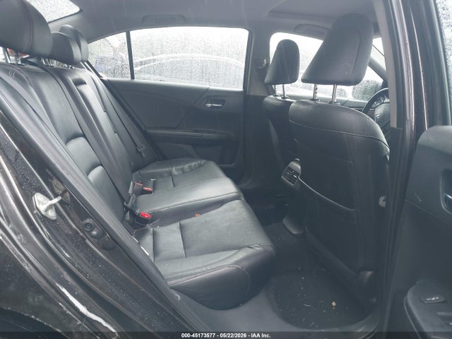 45173577 :رقم المزاد ، 1HGCR3F93HA014511 vin ، 2017 Honda Accord Touring V6 مزاد بيع