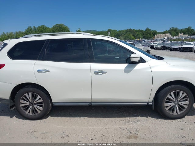 Aukcja sprzedaży 2017 Nissan Pathfinder Sv, vin: 5N1DR2MM9HC693365, numer aukcji: 45173587