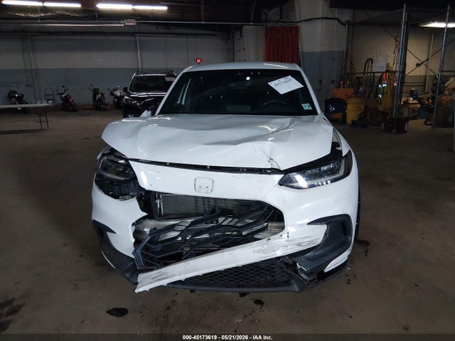 Продажа на аукционе авто 2023 Honda Hr-v Awd Sport, vin: 3CZRZ2H55PM738094, номер лота: 45173619