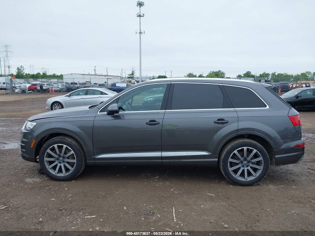 Продаж на аукціоні авто 2018 Audi Q7 3.0t Premium, vin: WA1VAAF70JD038281, номер лоту: 45173637