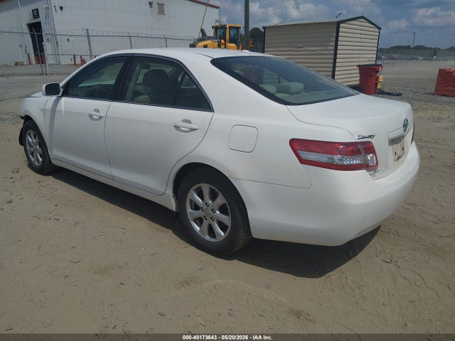 2011 Toyota Camry Le მანქანა იყიდება აუქციონზე, vin: 4T1BF3EK7BU628101, აუქციონის ნომერი: 45173643