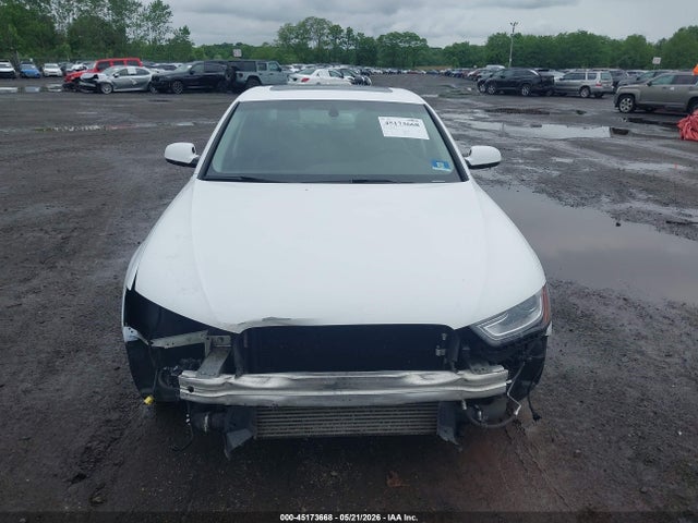 45173668 :رقم المزاد ، WAUFFAFL6FN006829 vin ، 2015 Audi A4 2.0t Premium مزاد بيع
