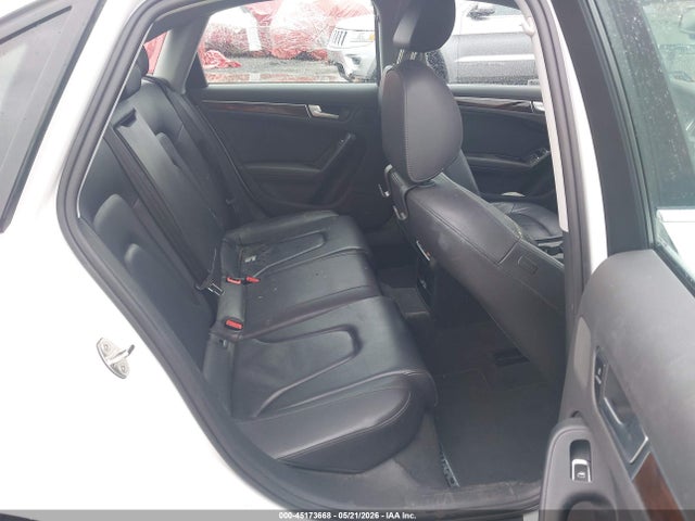 45173668 :رقم المزاد ، WAUFFAFL6FN006829 vin ، 2015 Audi A4 2.0t Premium مزاد بيع