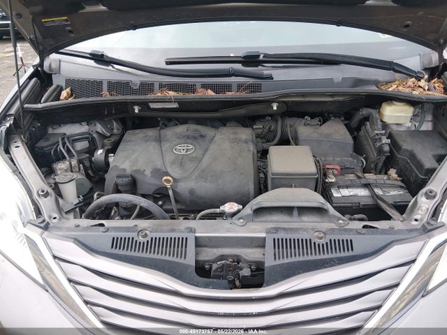 Toyota Sienna Le 8 Passenger 2017 5TDKZ3DC7HS862449 Image 10