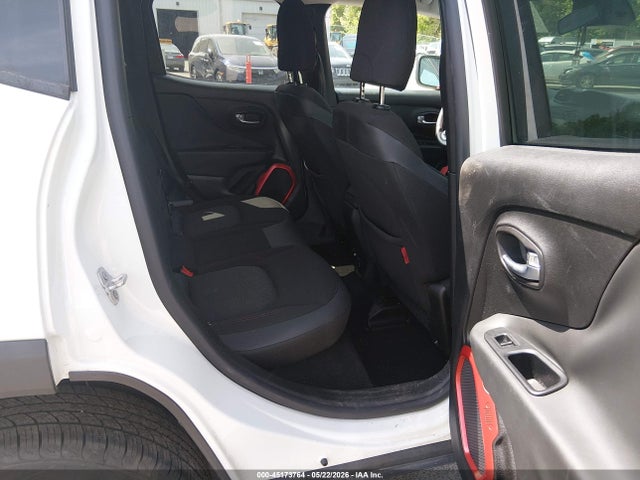 2015 Jeep Renegade Trailhawk მანქანა იყიდება აუქციონზე, vin: ZACCJBCT0FPB55054, აუქციონის ნომერი: 45173764