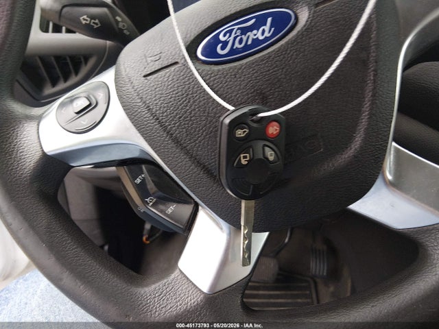 2015 Ford Transit Connect Xlt მანქანა იყიდება აუქციონზე, vin: NM0LS7F72F1216243, აუქციონის ნომერი: 45173793
