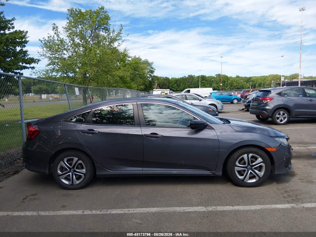 Продажа на аукционе авто 2018 Honda Civic Lx, vin: 2HGFC2F51JH501798, номер лота: 45173796