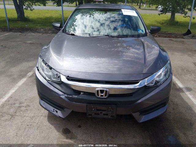Продажа на аукционе авто 2018 Honda Civic Lx, vin: 2HGFC2F51JH501798, номер лота: 45173796