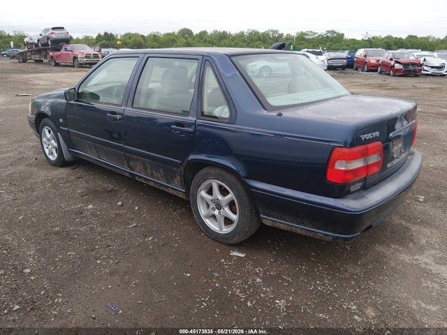Aukcja sprzedaży 2000 Volvo S70 Se, vin: YV1LS61J2Y2639184, numer aukcji: 45173835