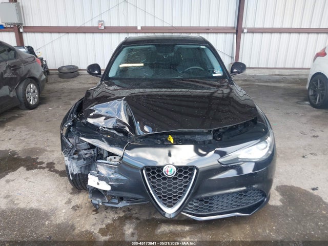 2017 Alfa Romeo Giulia Rwd მანქანა იყიდება აუქციონზე, vin: ZARFAEBN6H7540278, აუქციონის ნომერი: 45173841