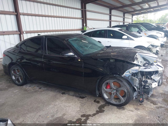 2017 Alfa Romeo Giulia Rwd მანქანა იყიდება აუქციონზე, vin: ZARFAEBN6H7540278, აუქციონის ნომერი: 45173841