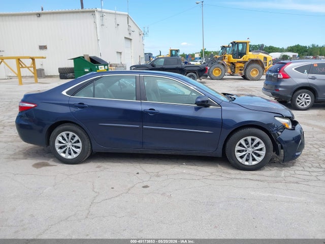 Aukcja sprzedaży 2015 Toyota Camry Le, vin: 4T4BF1FK4FR506584, numer aukcji: 45173853