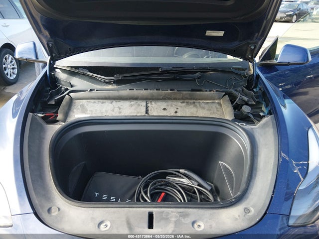 Продажа на аукционе авто 2022 Tesla Model Y Performance Dual Motor All-wheel Drive, vin: 7SAYGDEF0NF443327, номер лота: 45173864