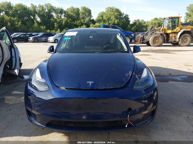 Продажа на аукционе авто 2022 Tesla Model Y Performance Dual Motor All-wheel Drive, vin: 7SAYGDEF0NF443327, номер лота: 45173864