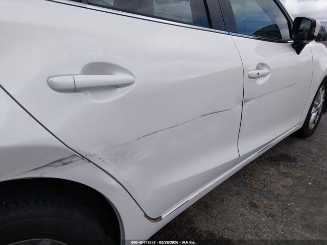Aukcja sprzedaży 2015 Mazda Mazda3 I Touring, vin: 3MZBM1V73FM162569, numer aukcji: 45173887
