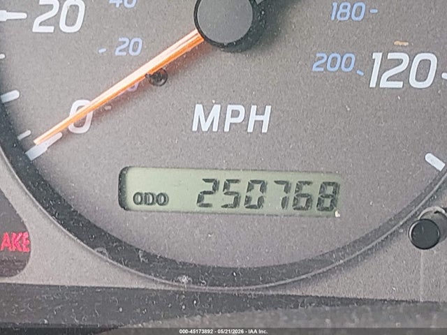45173892 :رقم المزاد ، 3N1CB51D21L498134 vin ، 2001 Nissan Sentra Gxe مزاد بيع