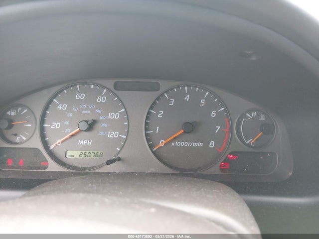 45173892 :رقم المزاد ، 3N1CB51D21L498134 vin ، 2001 Nissan Sentra Gxe مزاد بيع