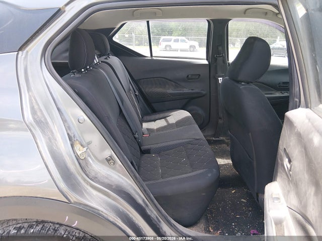 45173908 :رقم المزاد ، 3N1CP5CU8JL507076 vin ، 2018 Nissan Kicks S مزاد بيع