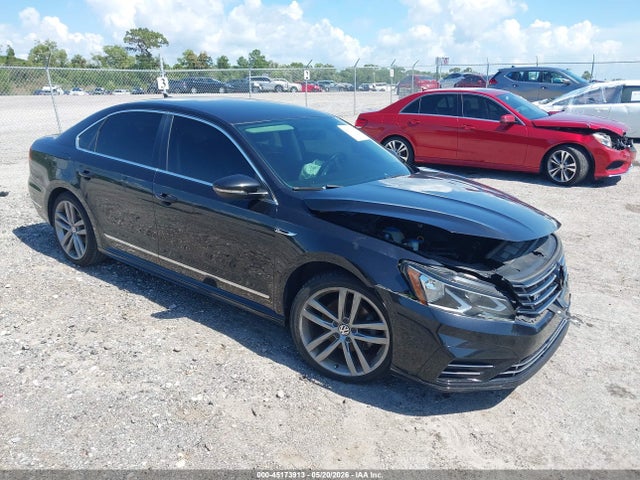 Продажа на аукционе авто 2017 Volkswagen Passat 1.8t R-line, vin: 1VWDT7A35HC015532, номер лота: 45173913