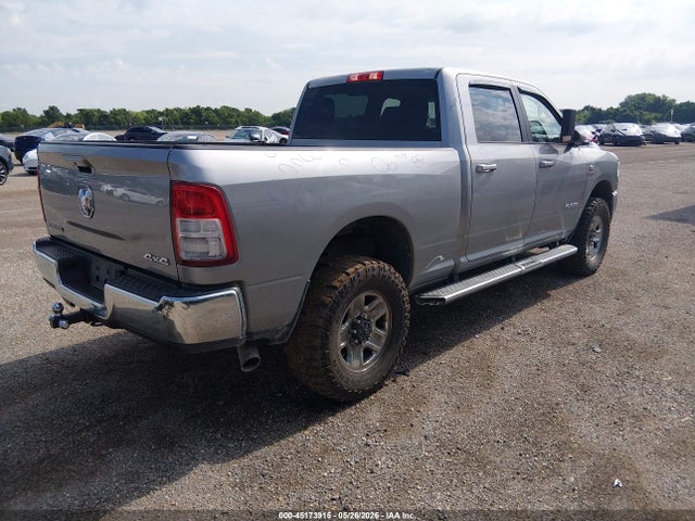 45173915 :رقم المزاد ، 3C6UR5DL8LG159915 vin ، 2020 Ram 2500 Big Horn  4x4 6'4 Box مزاد بيع