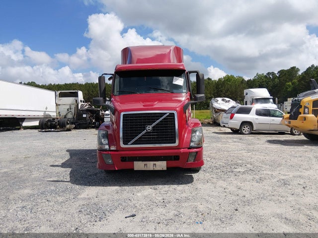 Продажа на аукционе авто 2017 Volvo Vnl, vin: 4V4NC9EJ7HN972328, номер лота: 45173919