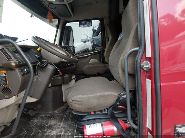 Продажа на аукционе авто 2017 Volvo Vnl, vin: 4V4NC9EJ7HN972328, номер лота: 45173919