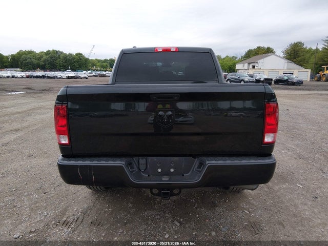 2018 Ram 1500 Express  4x2 5'7 Box მანქანა იყიდება აუქციონზე, vin: 1C6RR6KG0JS297035, აუქციონის ნომერი: 45173920