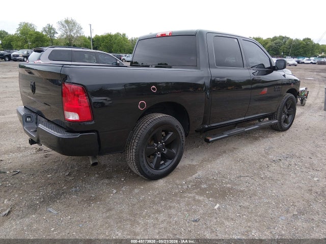 2018 Ram 1500 Express  4x2 5'7 Box მანქანა იყიდება აუქციონზე, vin: 1C6RR6KG0JS297035, აუქციონის ნომერი: 45173920