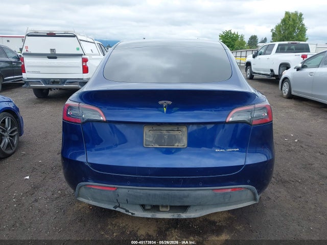 2021 Tesla Model Y Long Range Dual Motor All-wheel Drive მანქანა იყიდება აუქციონზე, vin: 5YJYGDEE3MF231699, აუქციონის ნომერი: 45173934