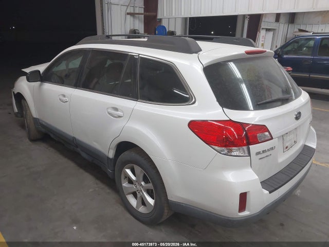 2014 Subaru Outback 2.5i მანქანა იყიდება აუქციონზე, vin: 4S4BRBAC9E3324150, აუქციონის ნომერი: 45173973