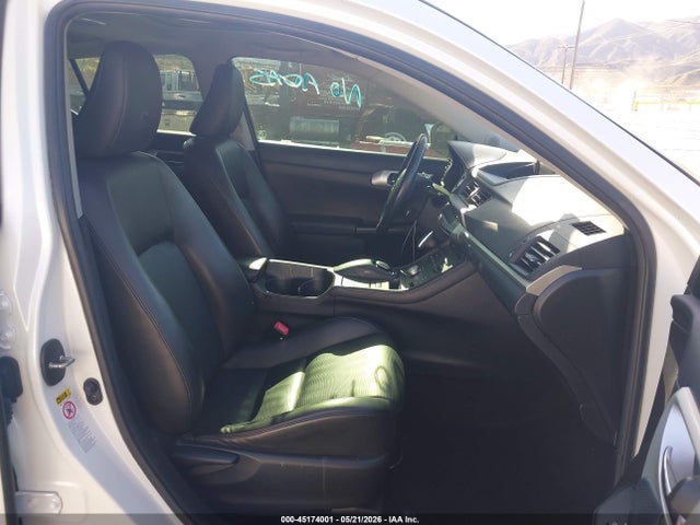 Продаж на аукціоні авто 2012 Lexus Ct 200h Premium, vin: JTHKD5BH3C2102901, номер лоту: 45174001
